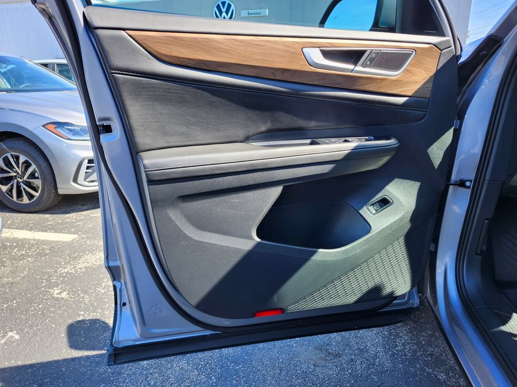 Certified 2024 Volkswagen Atlas SE AWD/4WD image 9