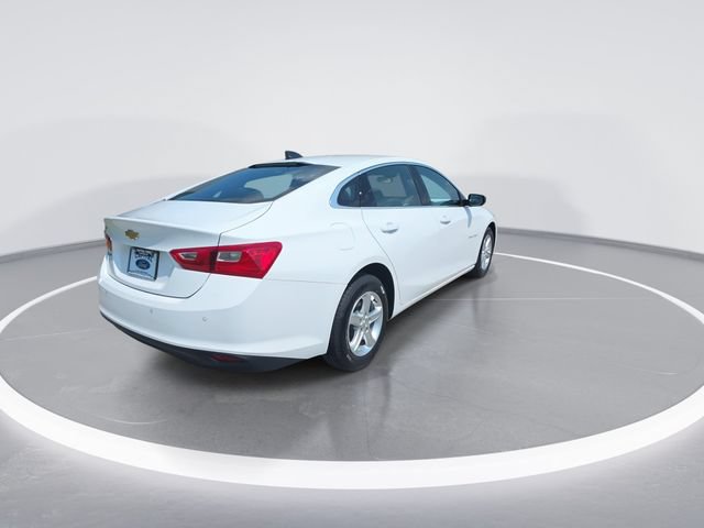 Used 2024 Chevrolet Malibu LS w/ Driver Confidence Package FWD image 8