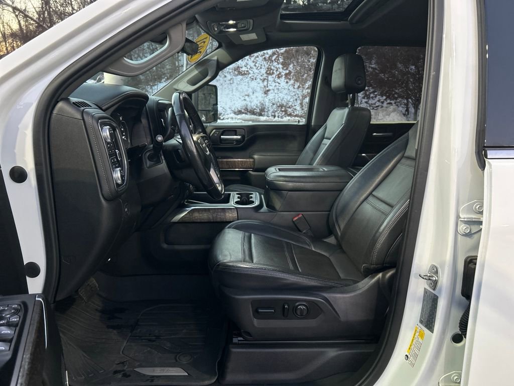 Used 2021 GMC Sierra 2500 Denali w/ Denali Ultimate Package image 17