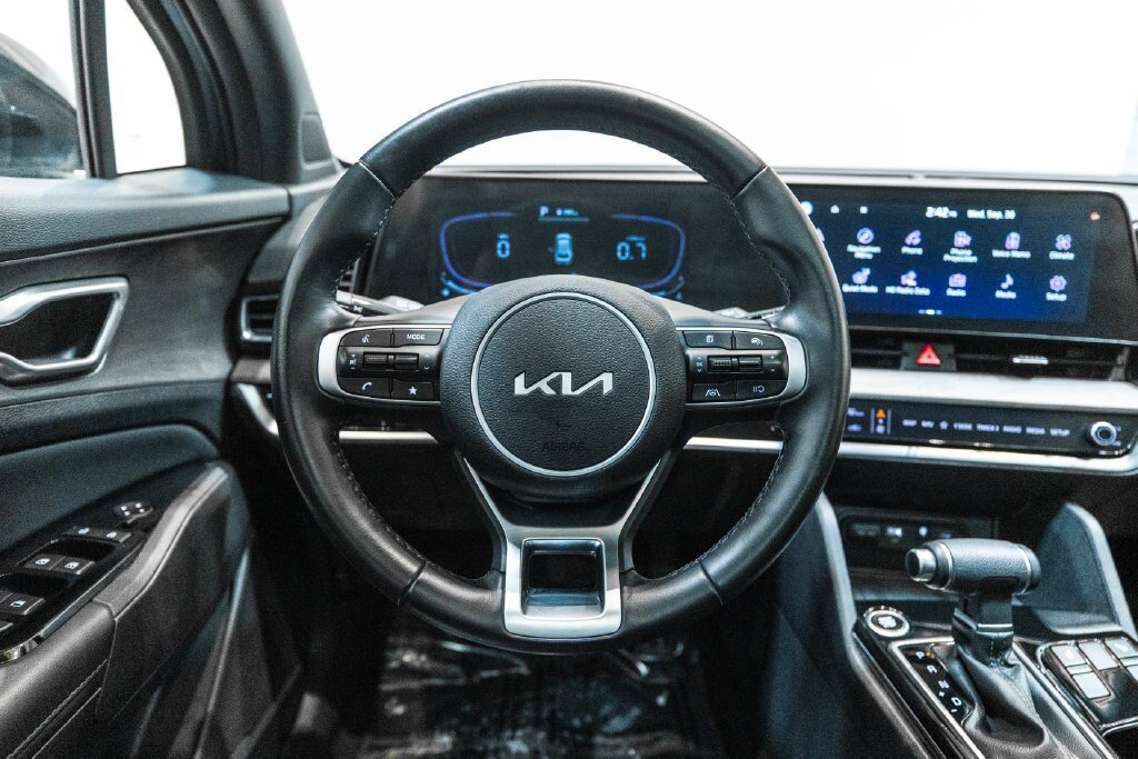 Used 2024 Kia Sportage X-Line w/ X-Line Premium Package AWD/4WD image 16