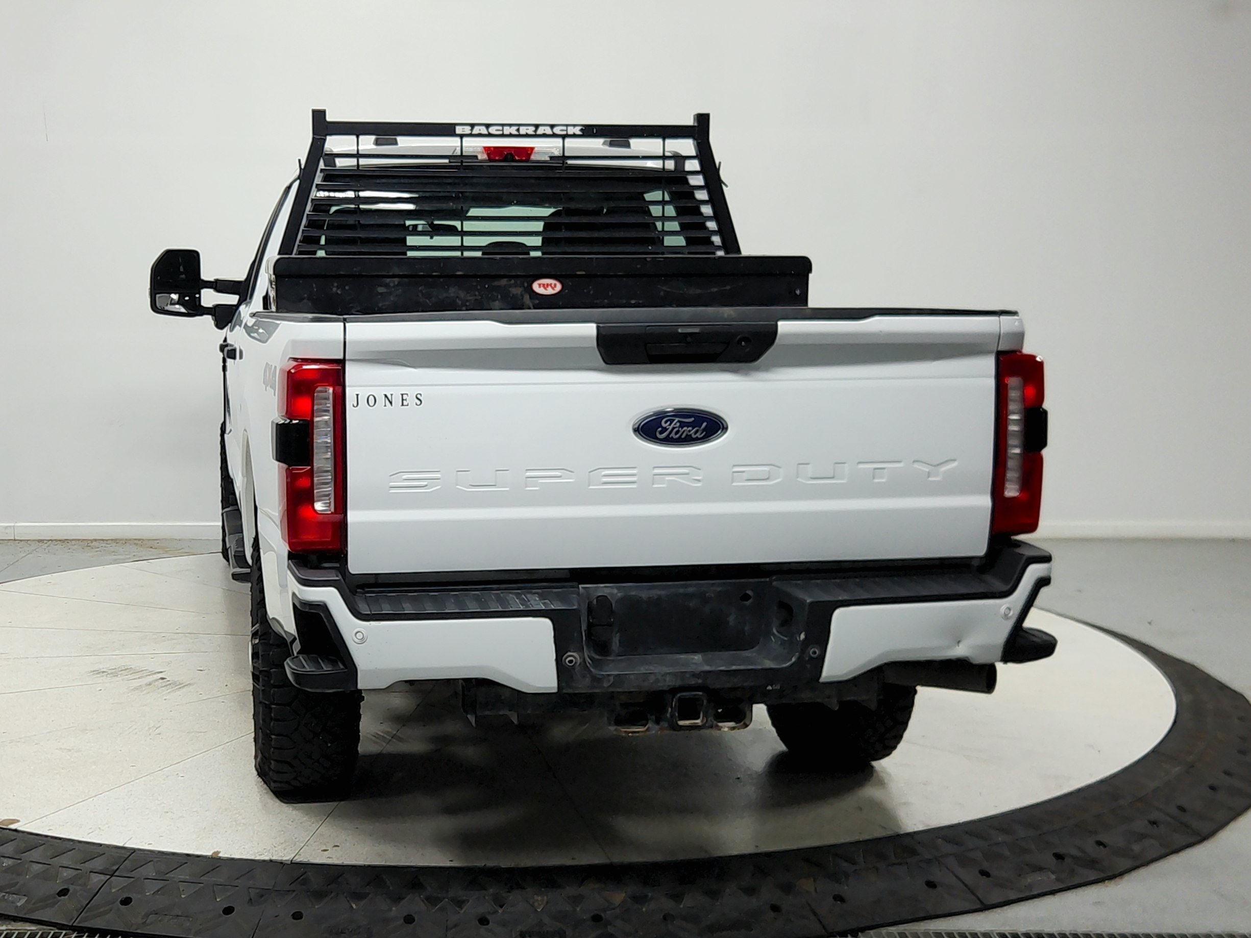 Used 2023 Ford F250 XL w/ STX Appearance Package AWD/4WD image 7