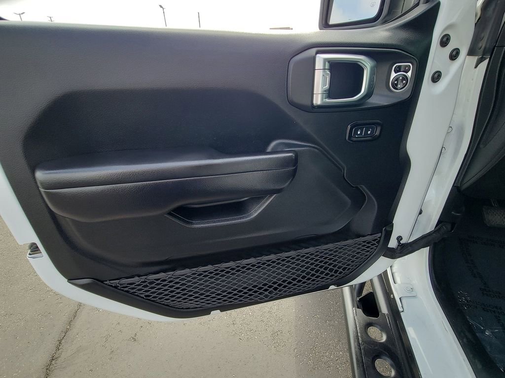 Used 2018 Jeep Wrangler Unlimited Sport S image 22