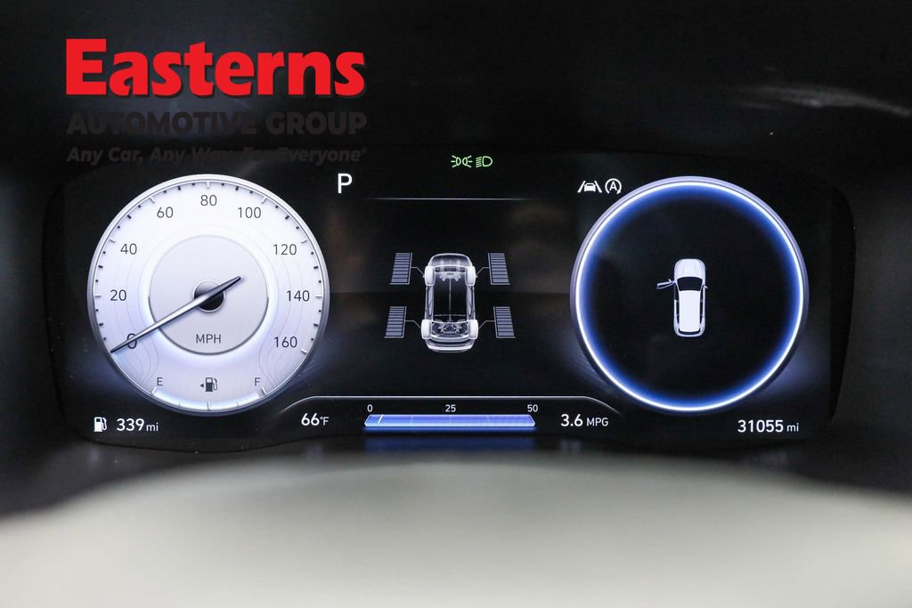 Used 2023 Hyundai Santa Fe SEL w/ Premium Package image 18