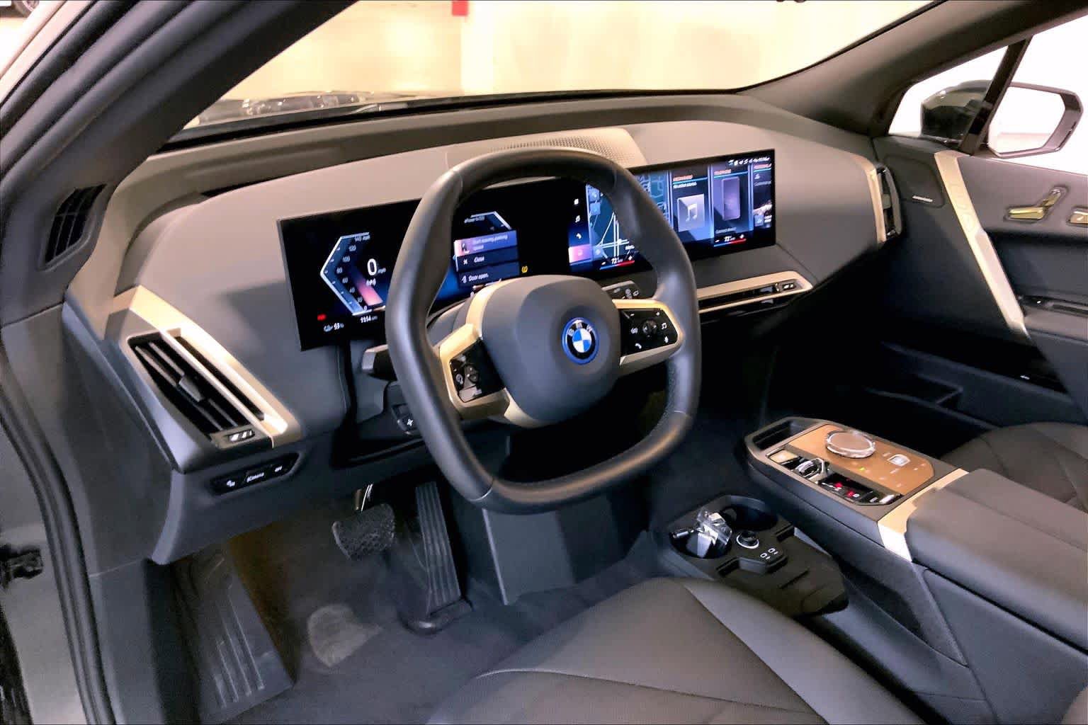 Certified 2023 BMW iX xDrive50 w/ Premium Package image 17