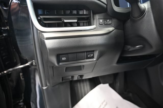 Used 2024 Toyota Grand Highlander AWD image 25