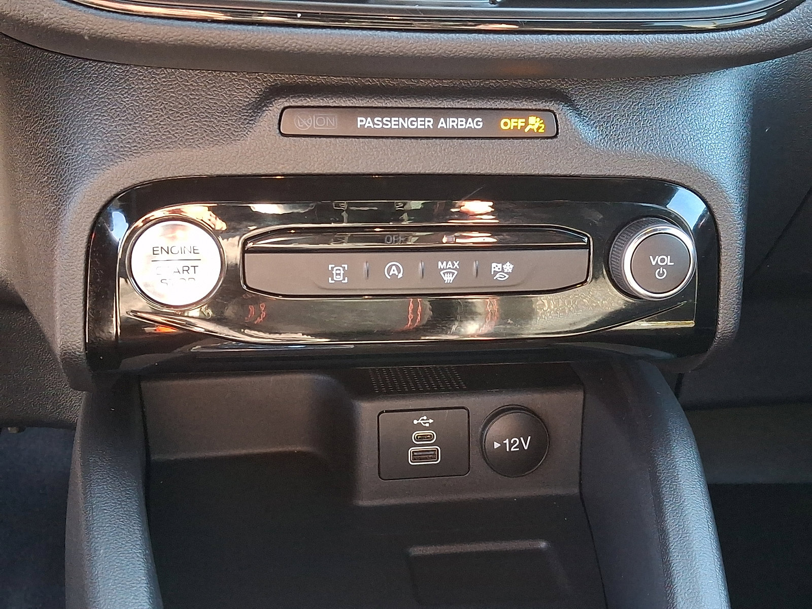 Used 2026 Ford Escape ST-Line w/ Tech Pack #1 image 16