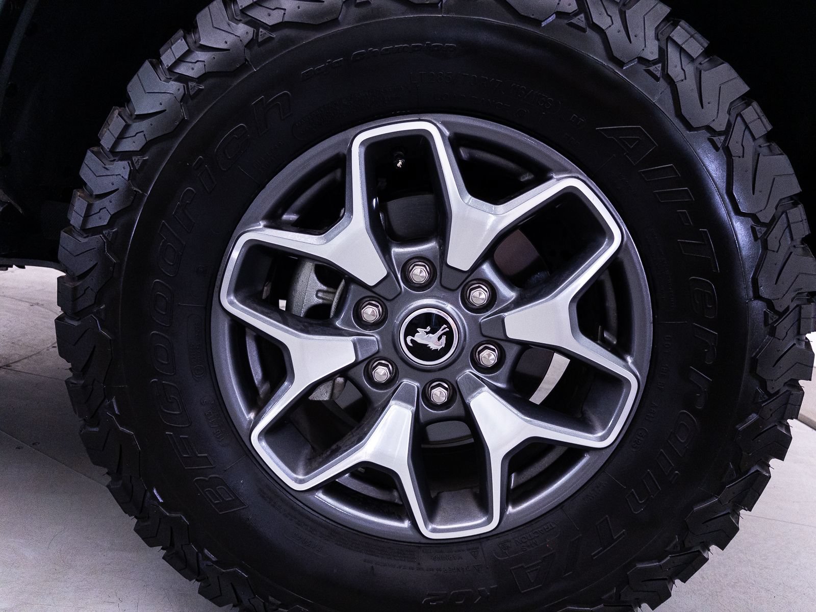 Used 2023 Ford Bronco Badlands AWD/4WD image 8