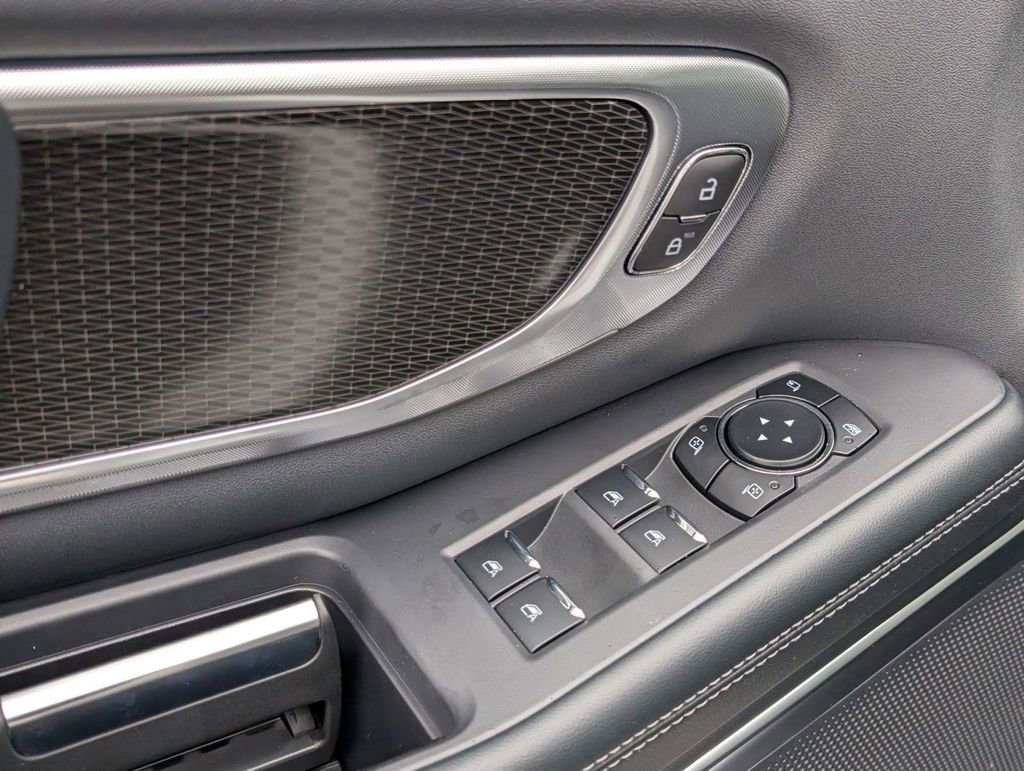 New 2025 Ford Expedition Platinum w/ Stealth Performance Package image 25