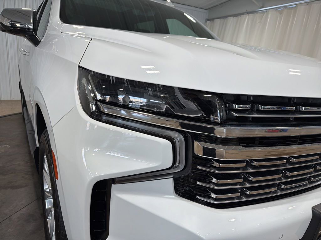 Used 2021 Chevrolet Suburban Premier w/ Premium Package AWD/4WD image 13