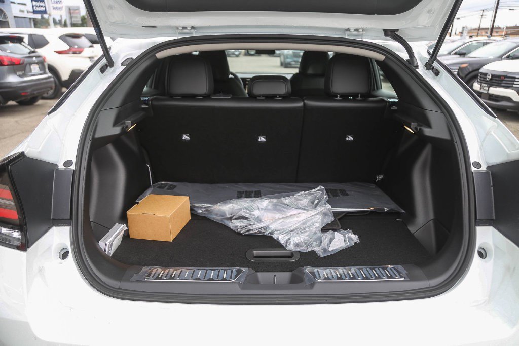 New 2026 Nissan Leaf SV+ w/ Illuminated Package FWD image 11
