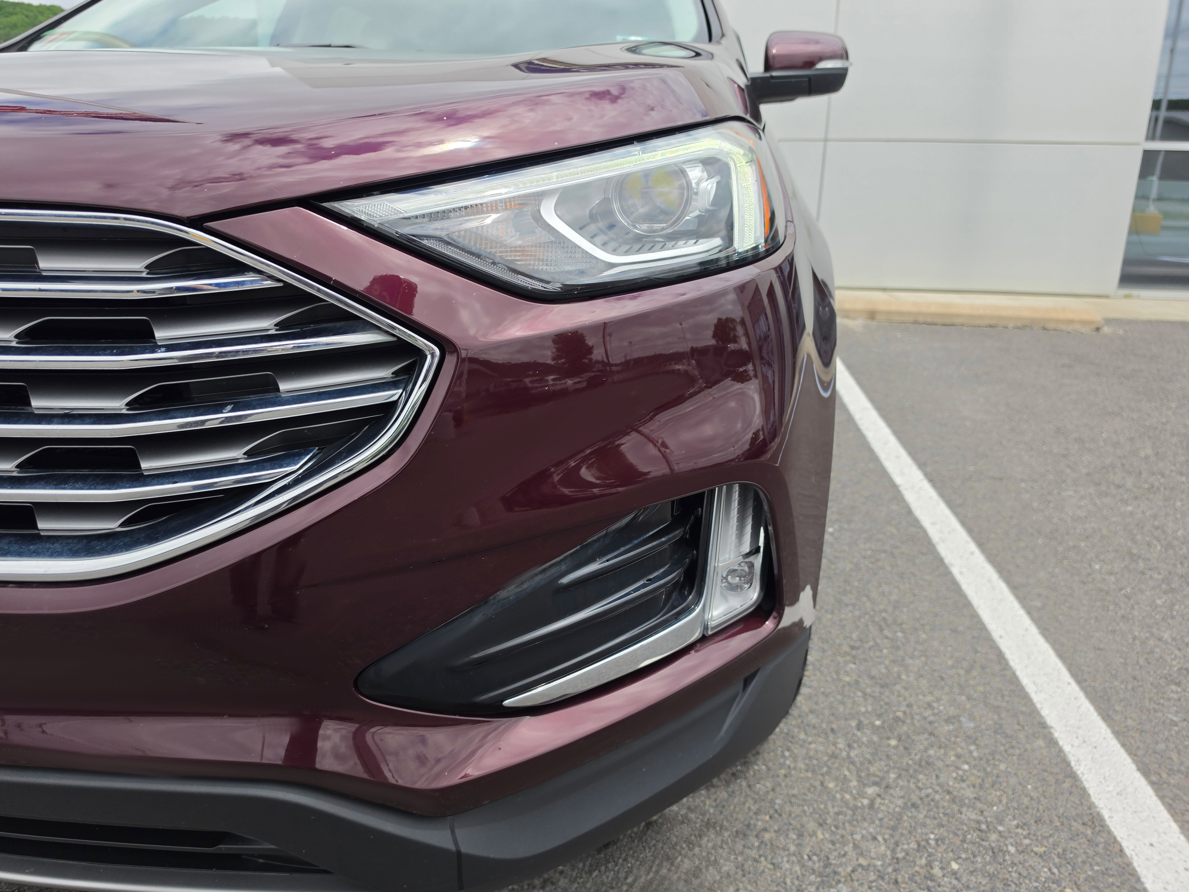 Used 2020 Ford Edge SEL w/ Convenience Package AWD/4WD image 10