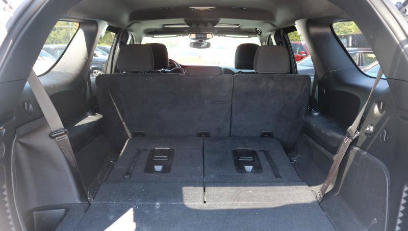 Used 2022 Dodge Durango SXT w/ Blacktop Package AWD/4WD image 23