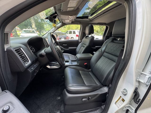 Used 2024 Nissan Frontier SL w/ Technology Package AWD/4WD image 24