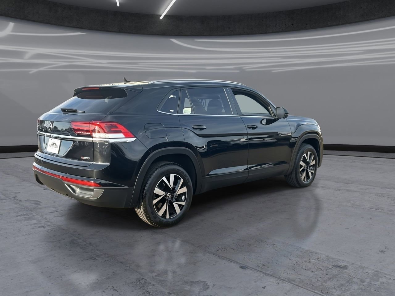 Certified 2022 Volkswagen Atlas Cross Sport SE image 5