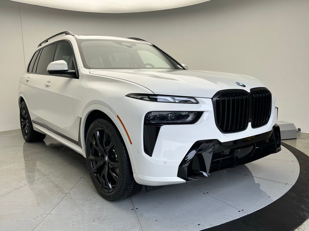 New 2026 BMW X7 xDrive40i w/ M Sport Package image 2
