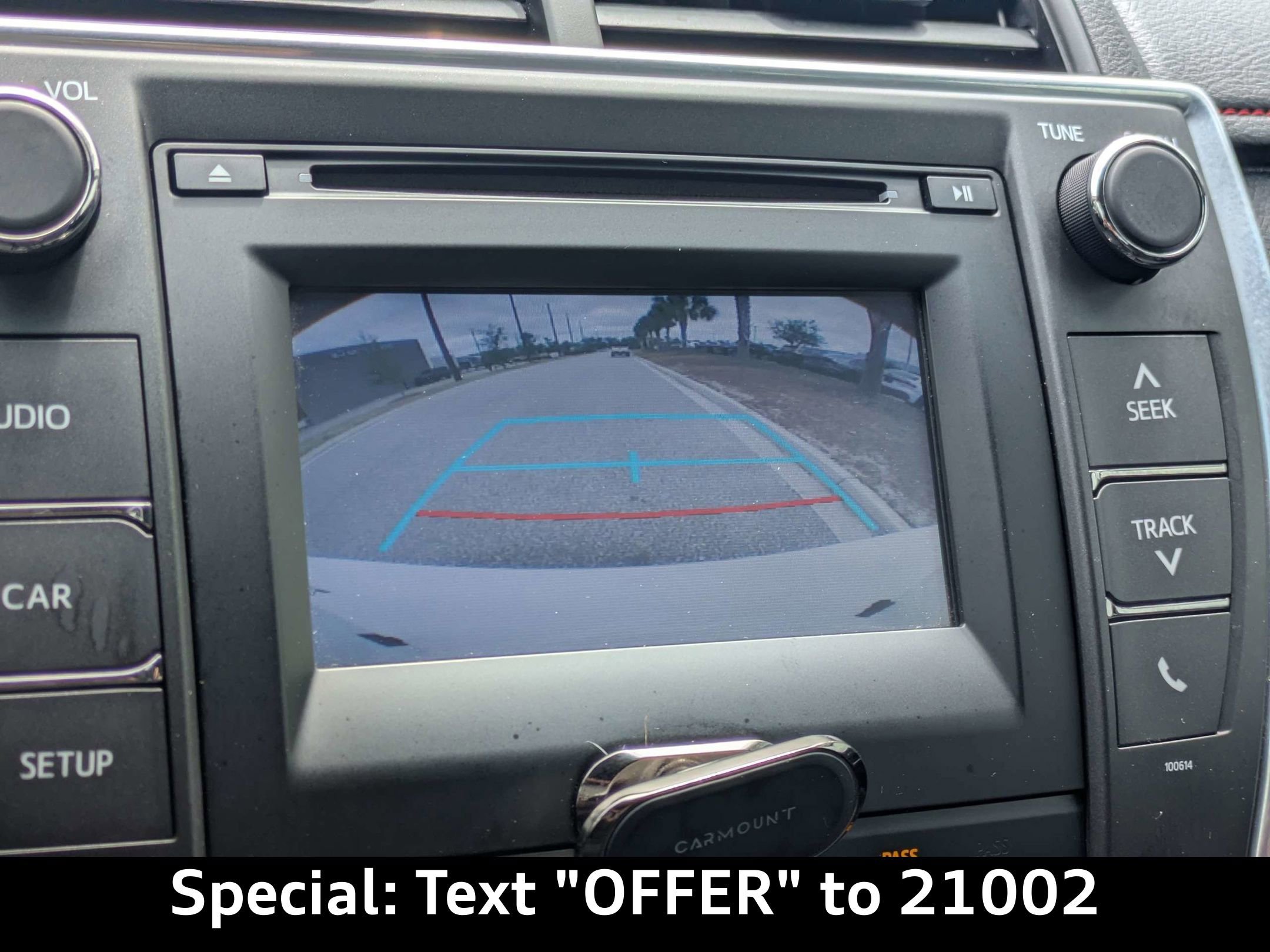 Used 2017 Toyota Camry SE FWD image 20