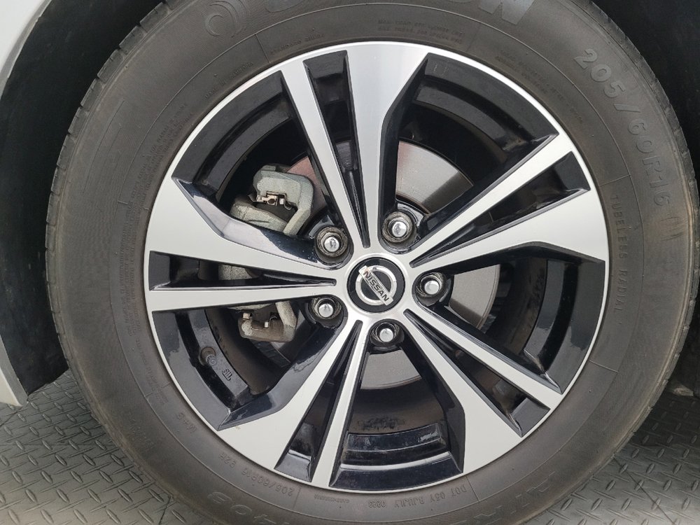 Used 2021 Nissan Sentra SV FWD image 31