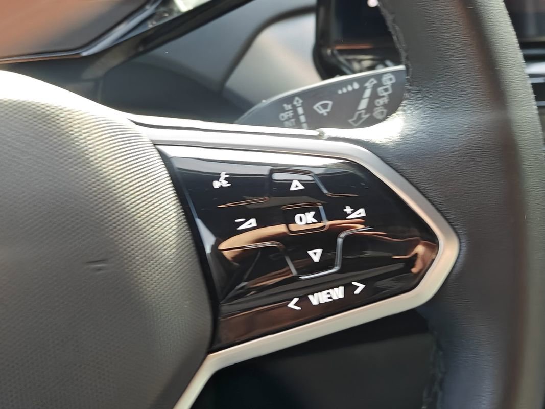 Used 2023 Volkswagen ID.4 Pro image 22