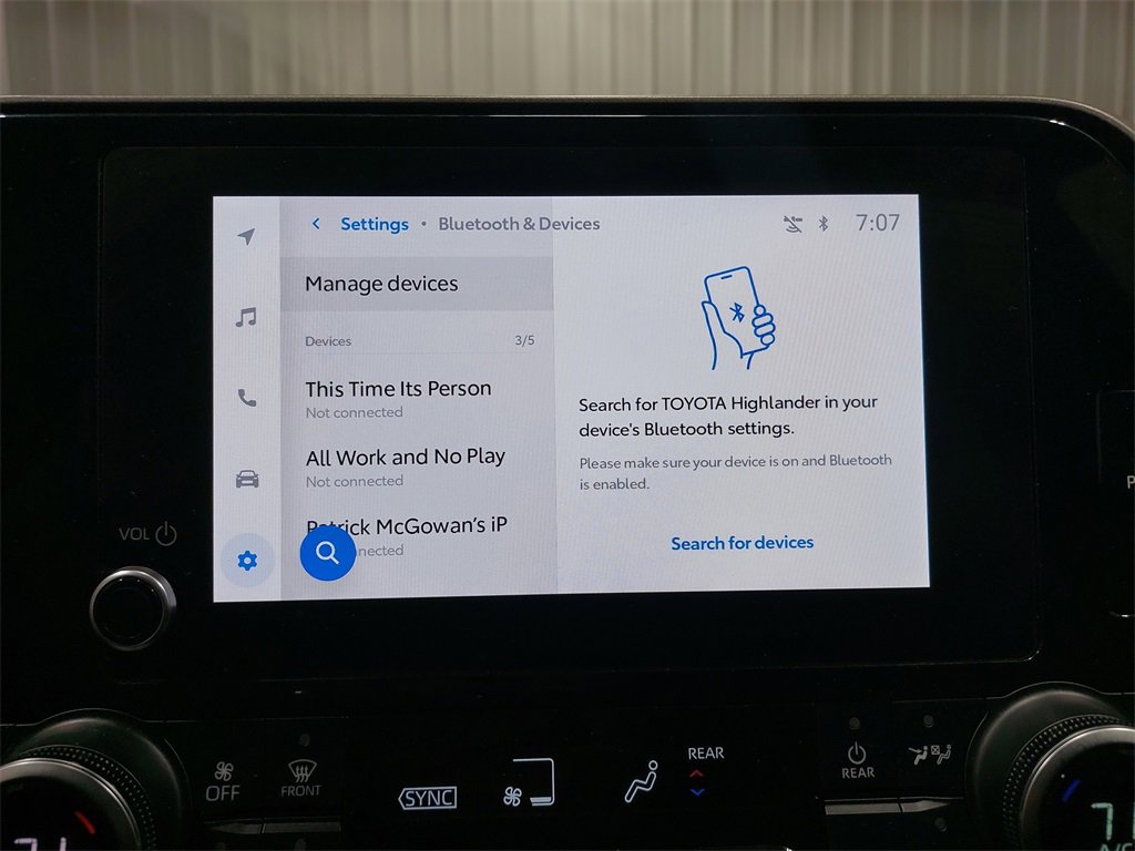 Used 2024 Toyota Highlander LE image 24