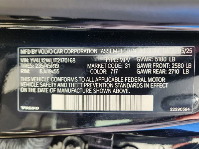 Certified 2026 Volvo V60 B5 Cross Country Ultra w/ Climate Package image 28