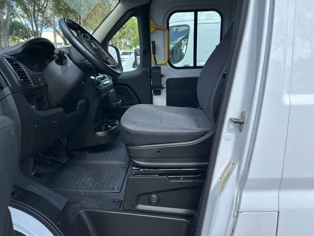 Used 2024 RAM ProMaster 3500 w/ Delivery Van Package FWD image 10