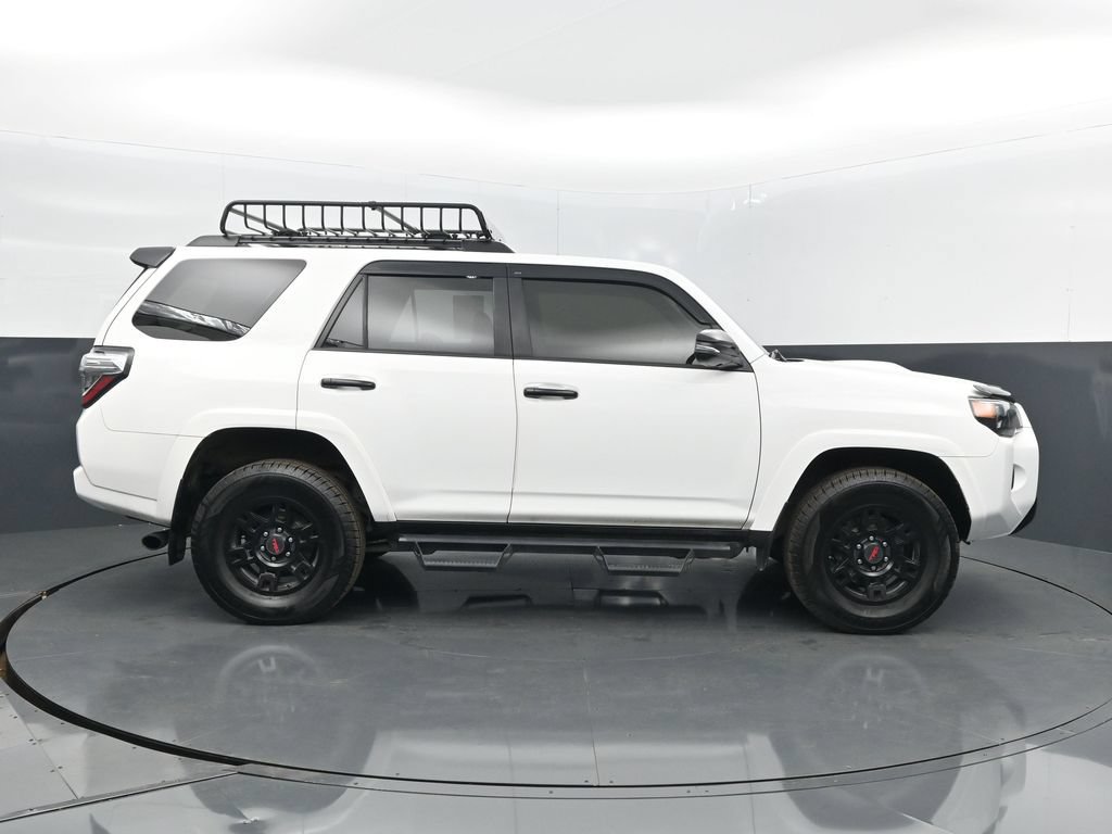 Used 2021 Toyota 4Runner Venture w/ Moonroof Package AWD/4WD image 5