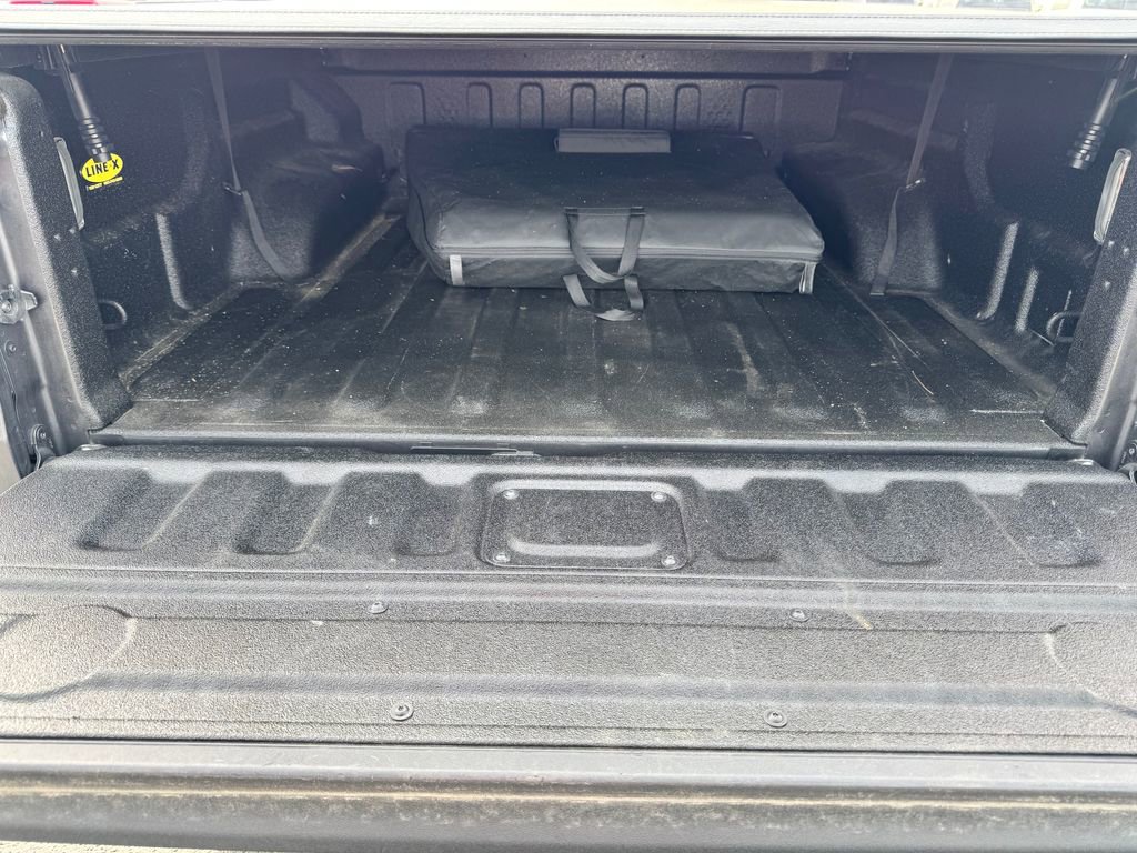 Used 2023 Jeep Gladiator Rubicon w/ LED Lighting Group image 12