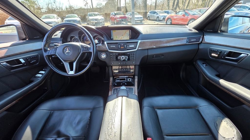 Used 2012 Mercedes-Benz E 350 4MATIC Sedan image 16