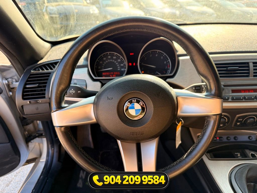 Used 2003 BMW Z4 2.5i RWD image 17