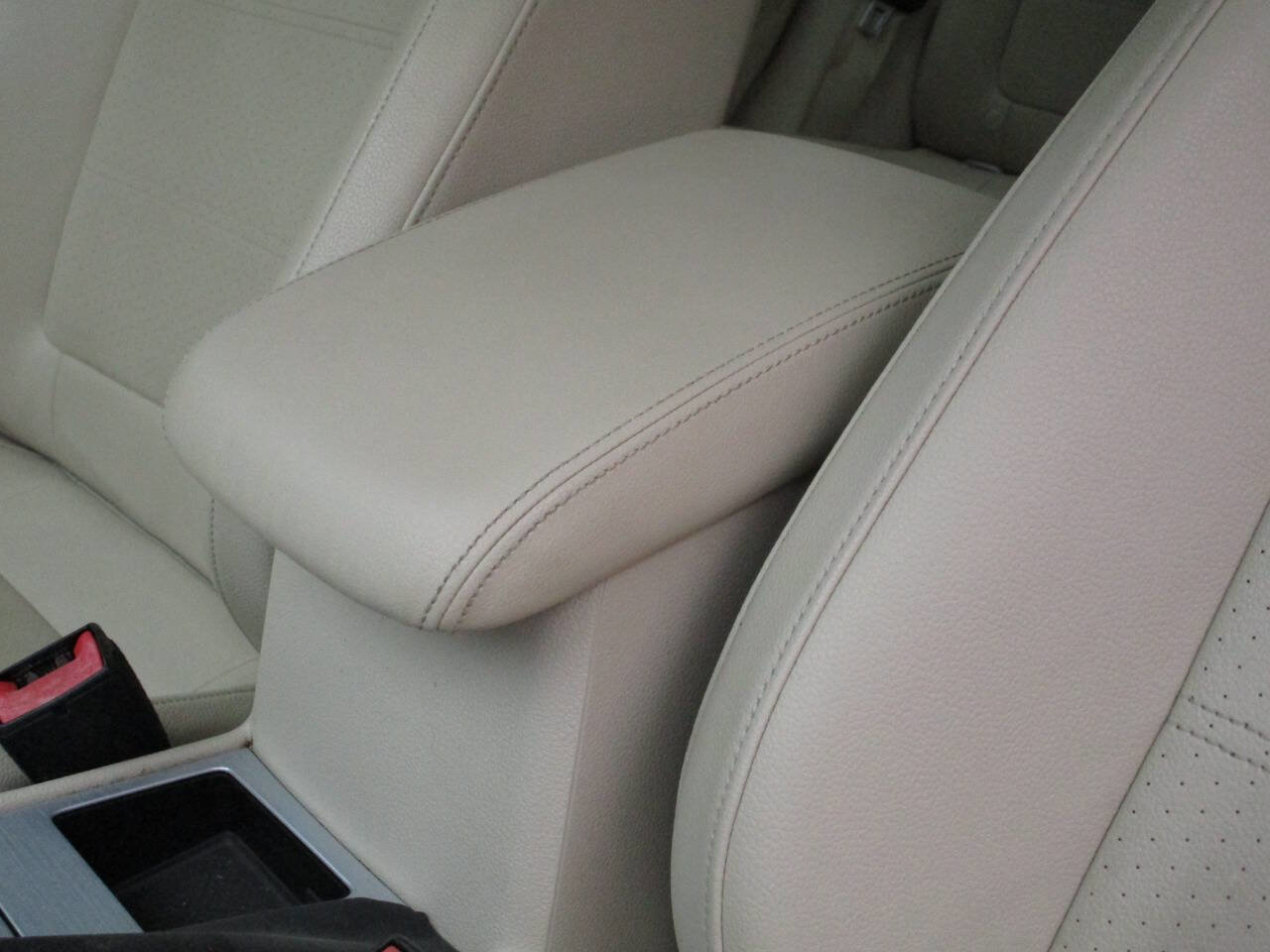 Used 2012 Volkswagen Passat 2.5 SE FWD image 20