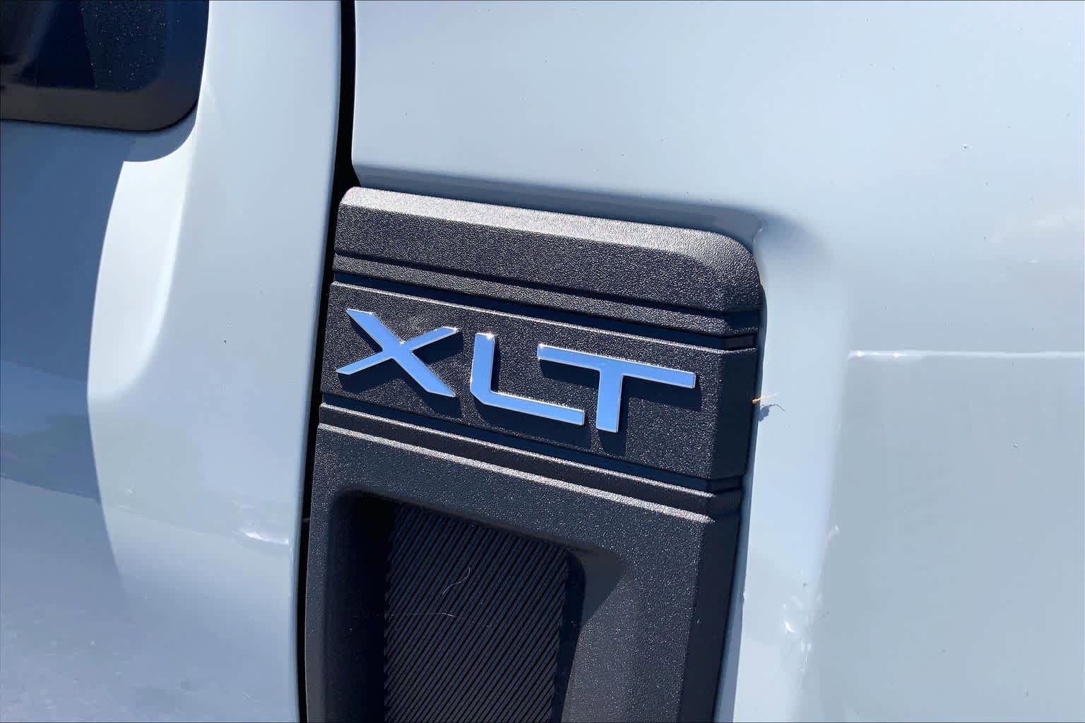 Certified 2024 Ford Maverick XLT w/ XLT Luxury Package FWD image 10