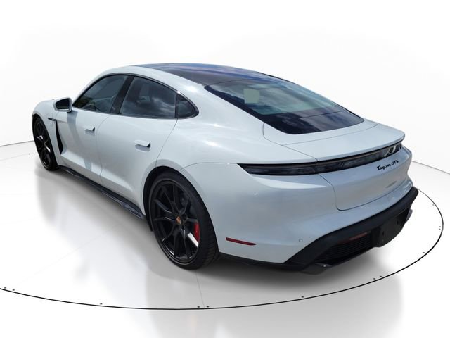 Used 2022 Porsche Taycan GTS image 3