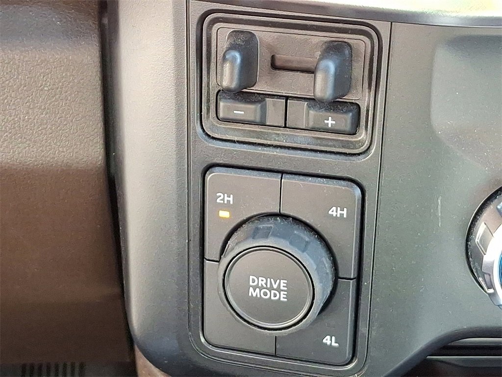 Used 2024 Ford F350 King Ranch image 25