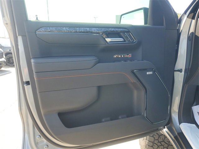 New 2025 GMC Sierra 1500 AT4 w/ Technology Package image 16
