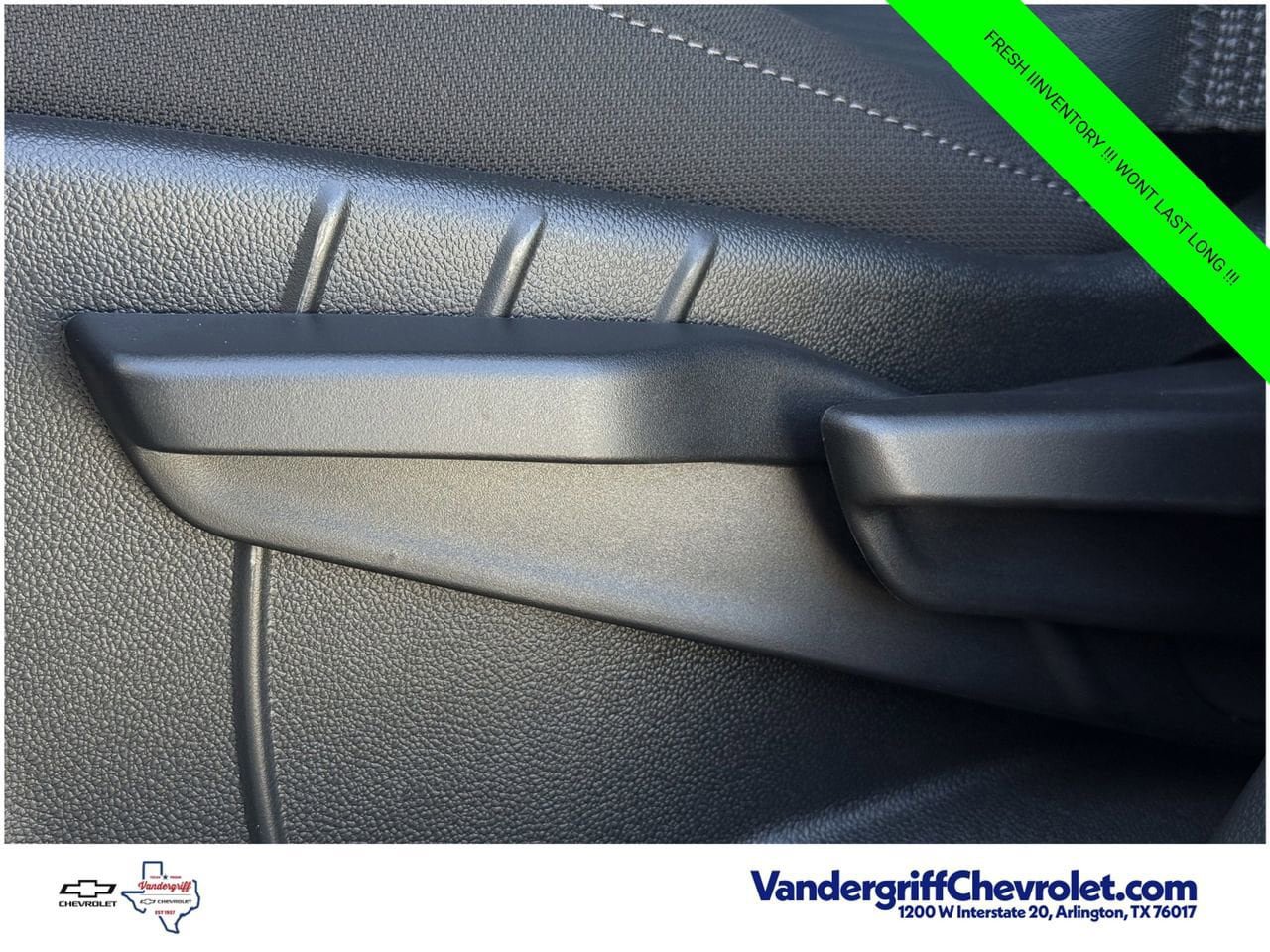New 2026 Chevrolet Equinox LT w/ Safety and Technology Package FWD image 20