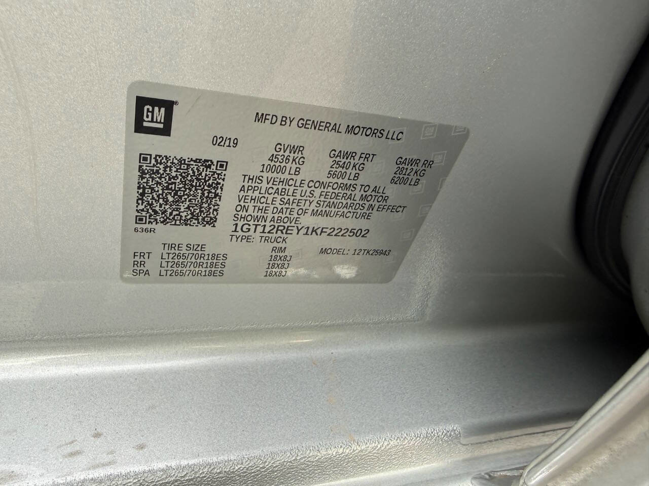 Used 2019 GMC Sierra 2500 SLT w/ Duramax Plus Package AWD/4WD image 37