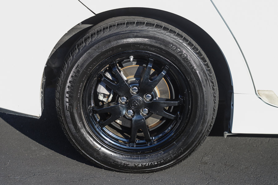 Used 2013 Toyota Prius Four w/ Deluxe Solar Roof Pkg FWD image 13