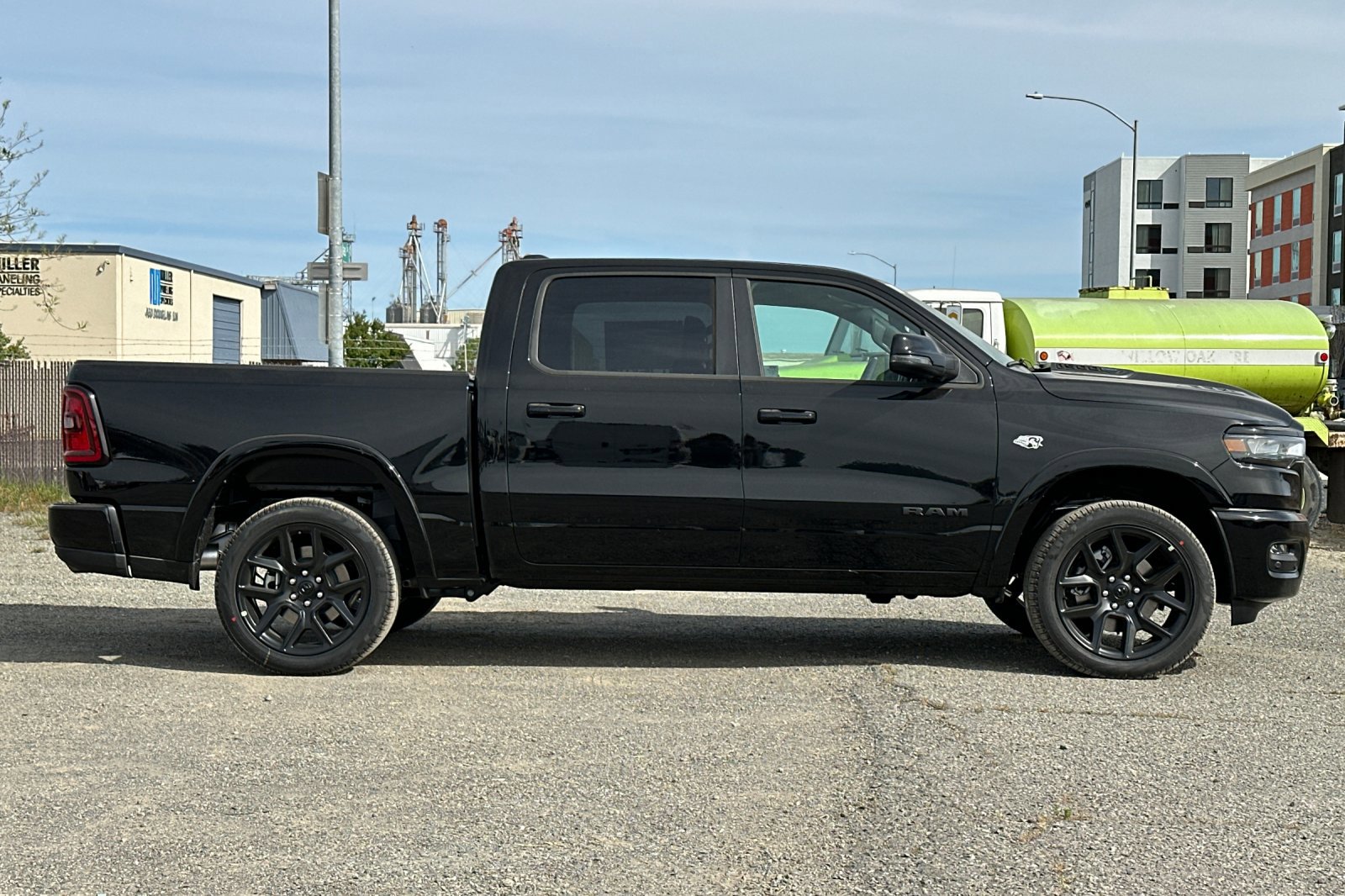 New 2026 RAM 1500 Laramie image 2