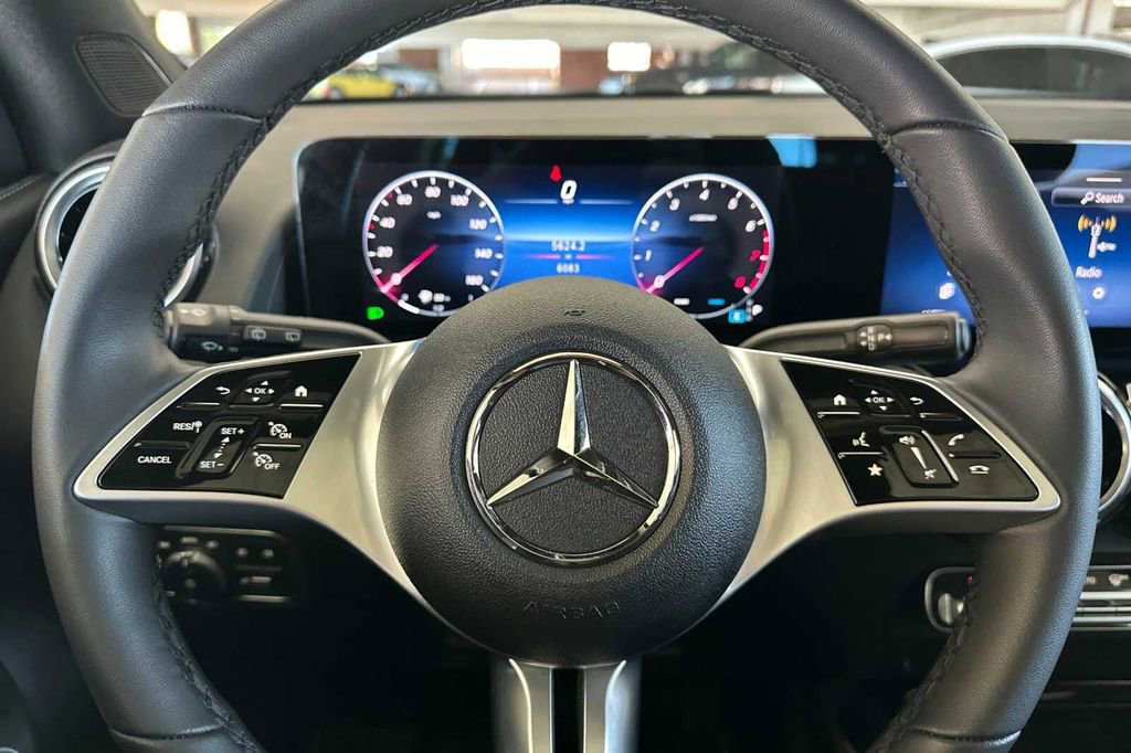 Certified 2026 Mercedes-Benz GLB 250 image 29