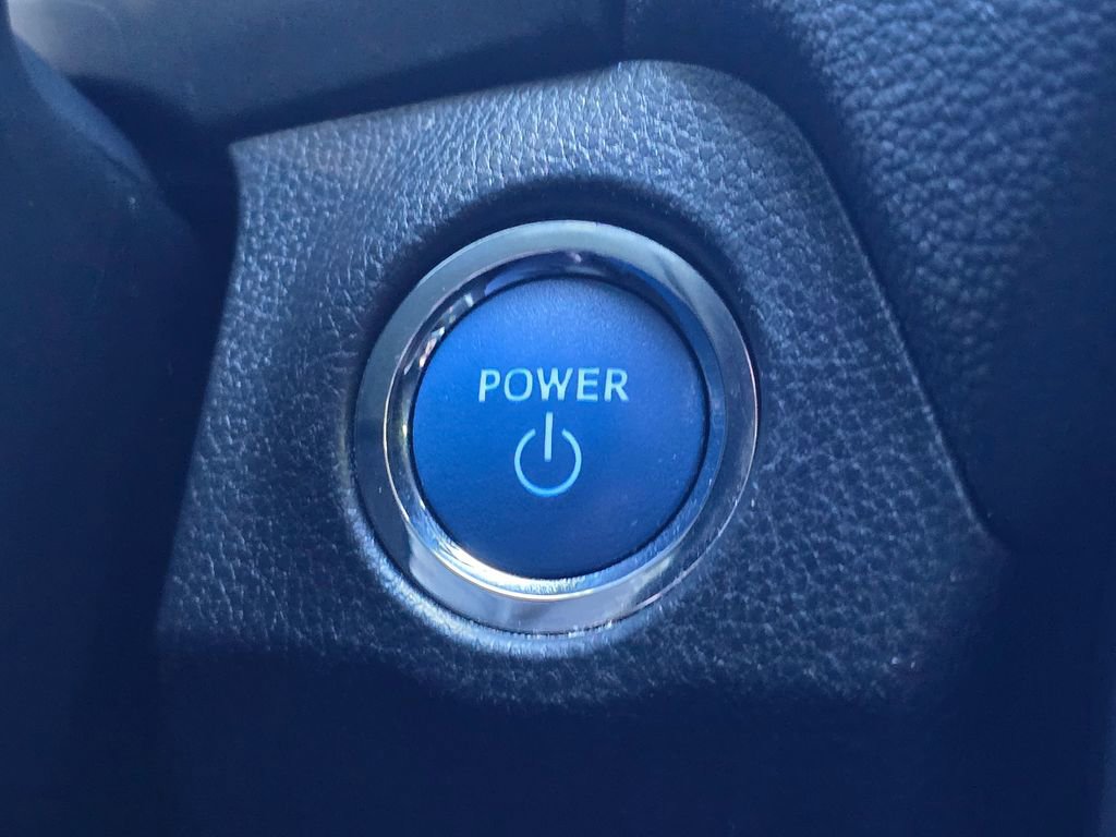 Used 2021 Toyota RAV4 XLE Premium AWD/4WD image 35