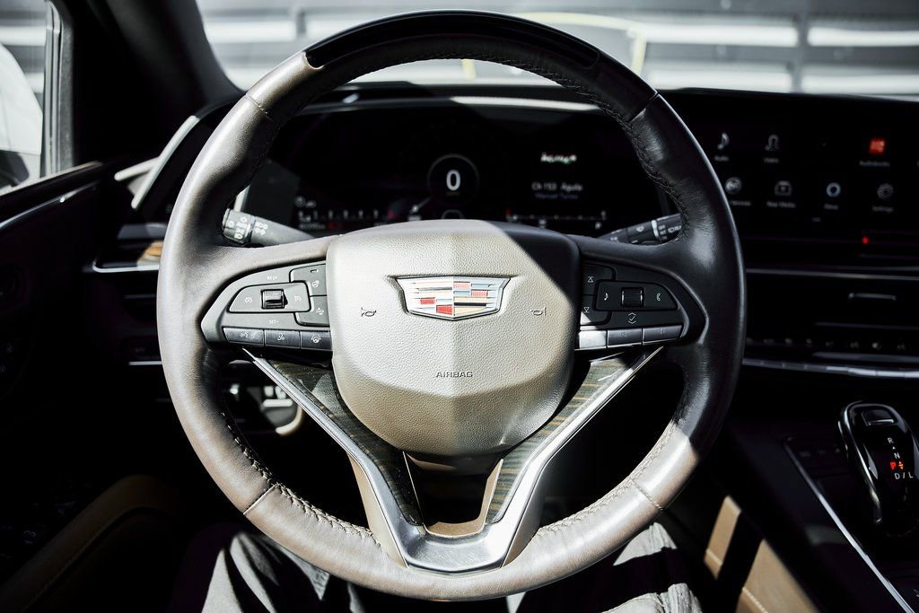 Used 2023 Cadillac Escalade ESV Sport w/ LPO, ONYX Package image 59