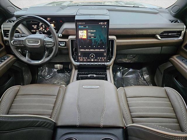 Used 2025 GMC Yukon Denali Ultimate image 19