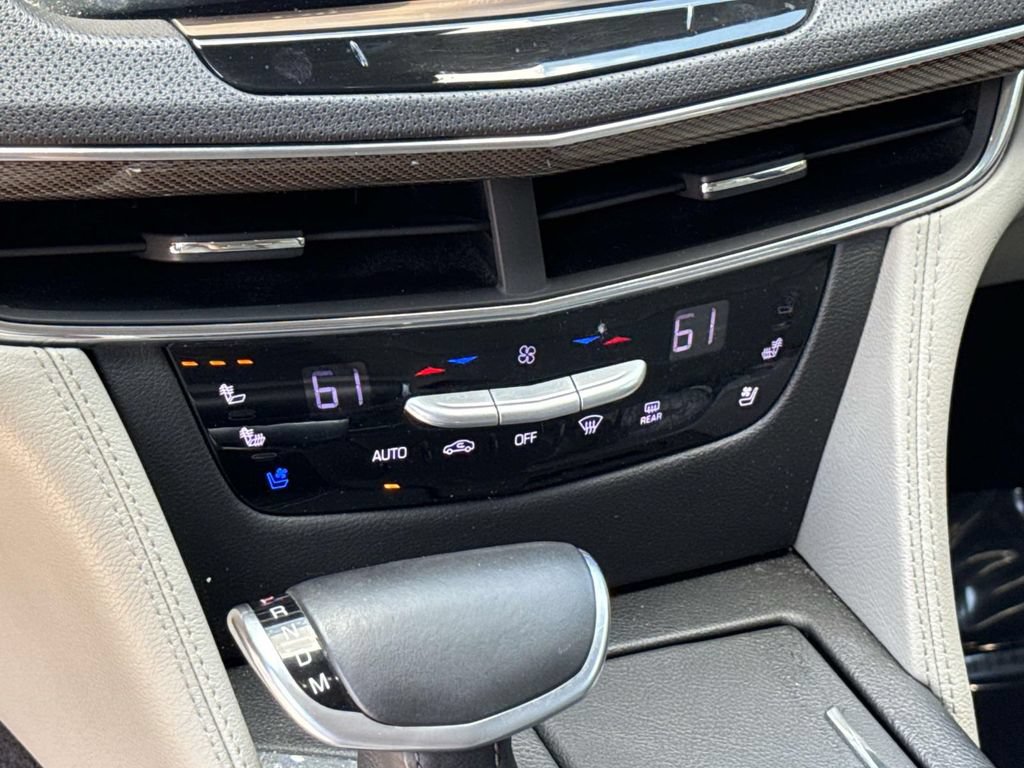 Used 2018 Cadillac CT6 Premium Luxury RWD image 35