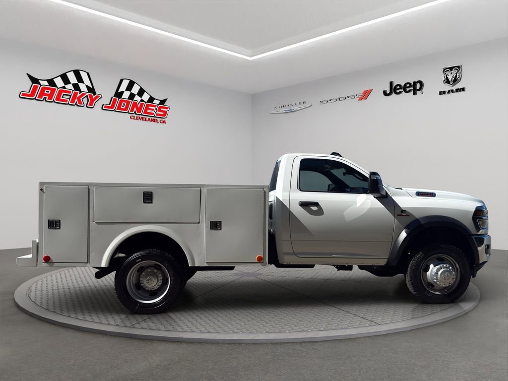 New 2026 RAM 5500 Tradesman w/ Chrome Appearance Group AWD/4WD image 11