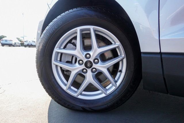 Used 2024 Ford Edge SEL image 10