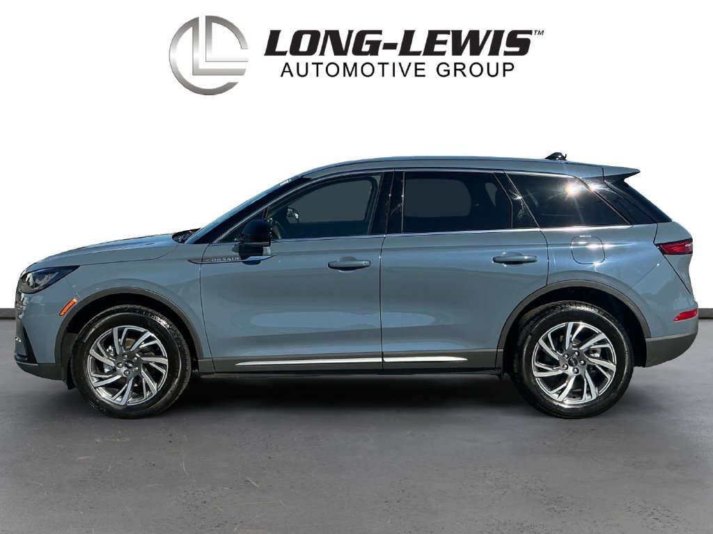 Certified 2024 Lincoln Corsair FWD image 2