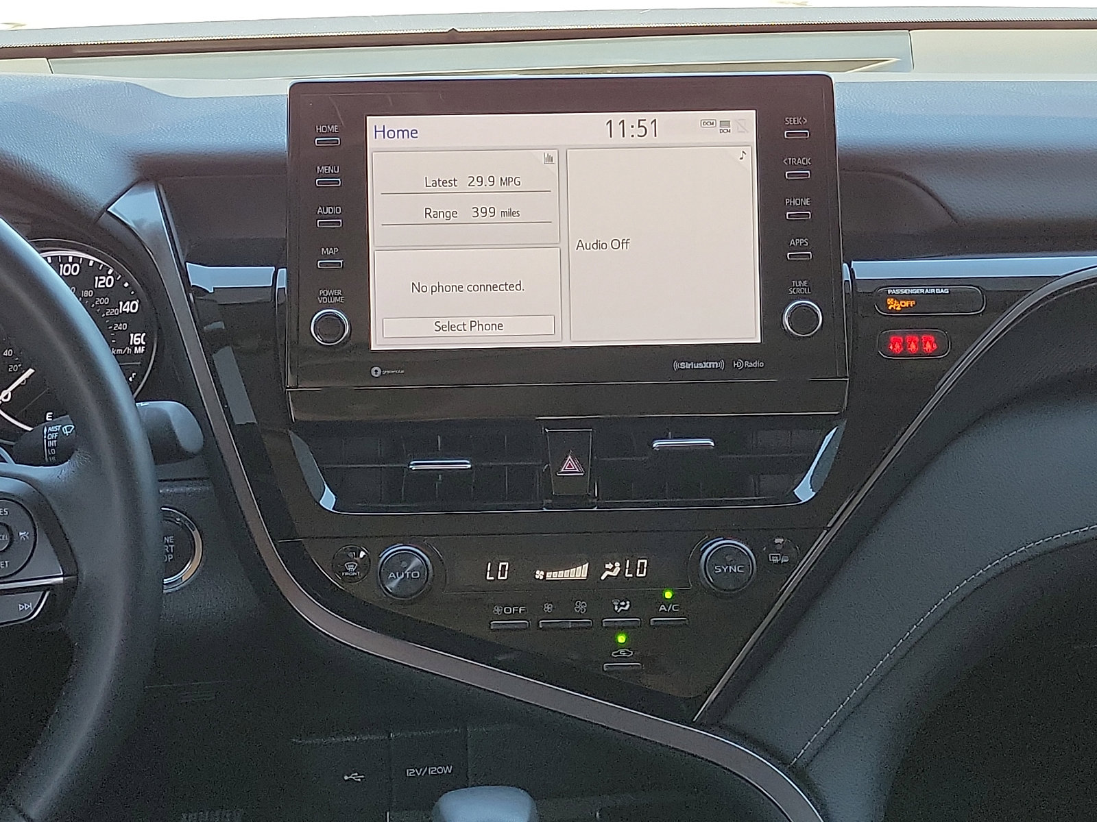 Used 2024 Toyota Camry SE w/ Audio Upgrade Package image 10