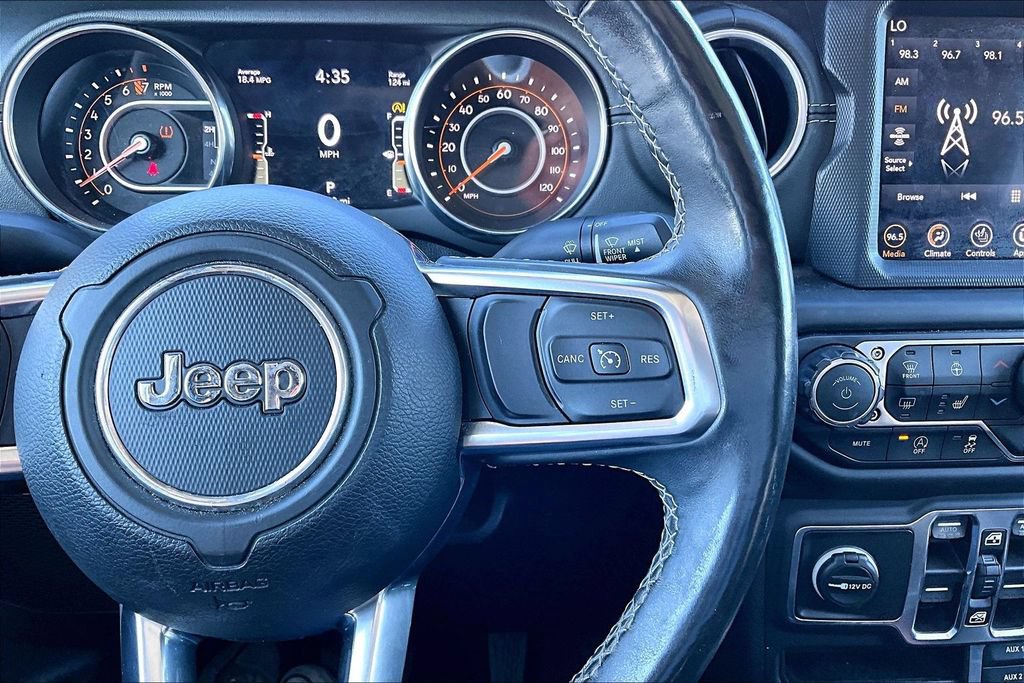 Certified 2020 Jeep Gladiator Overland AWD/4WD image 7