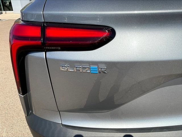 Certified 2024 Chevrolet Blazer EV LT AWD/4WD image 26