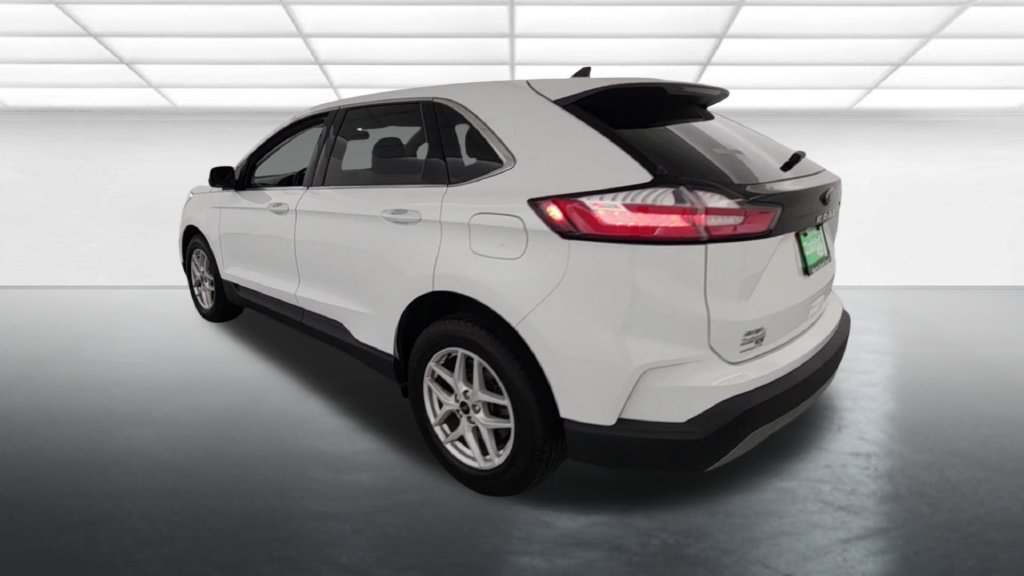 Certified 2024 Ford Edge SEL w/ Convenience Package AWD/4WD image 7